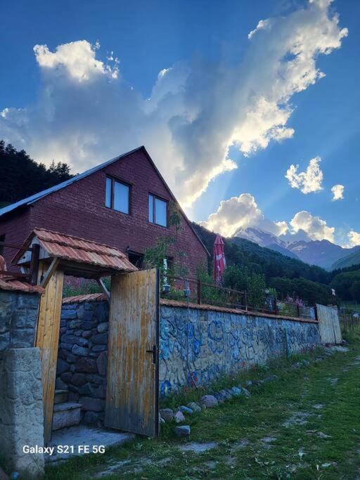 Peak House Villa Kazbegi Ngoại thất bức ảnh